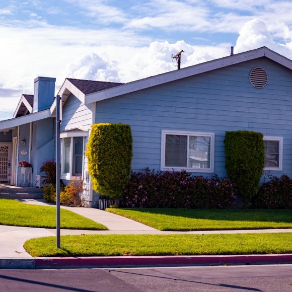 Photo "The impact of the neighborhood on the valuation of your property"